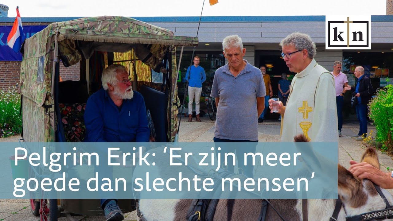 Pelgrim Erik en zijn ezel steunen het kerkasiel in Kampen