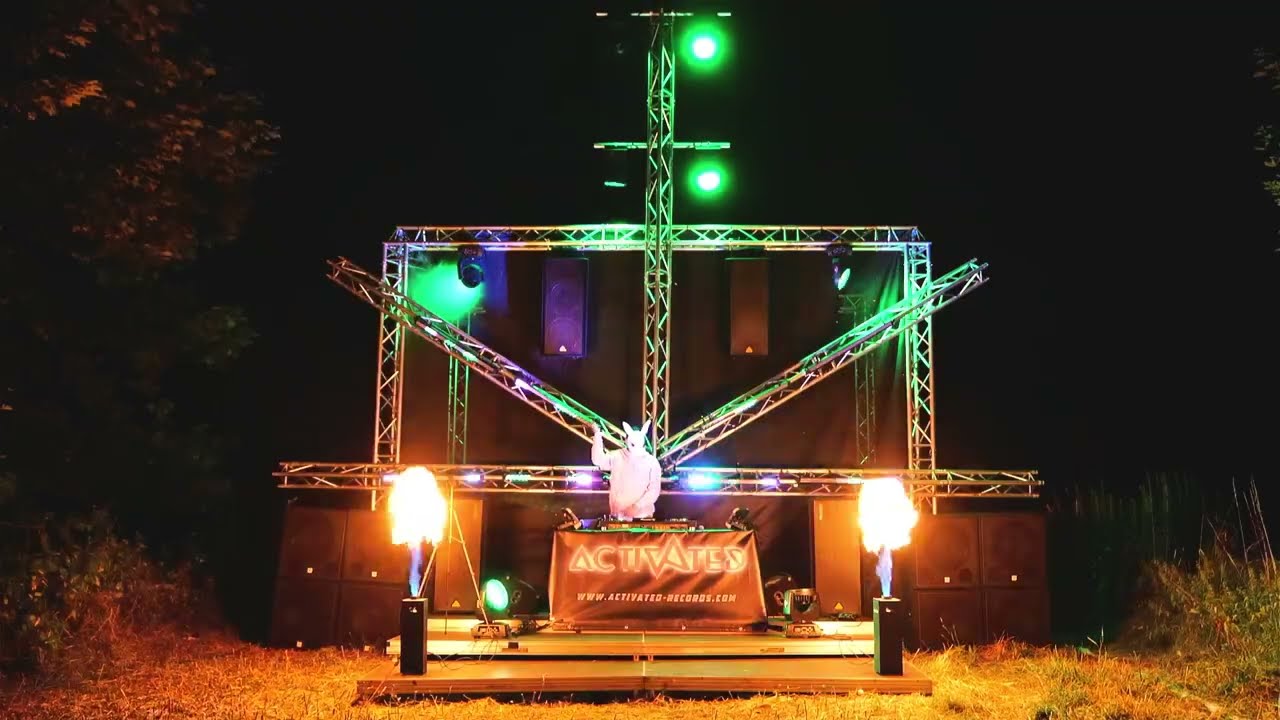ACTIVATED pres. WILD SUMMER (BadRabbitz Live Set)