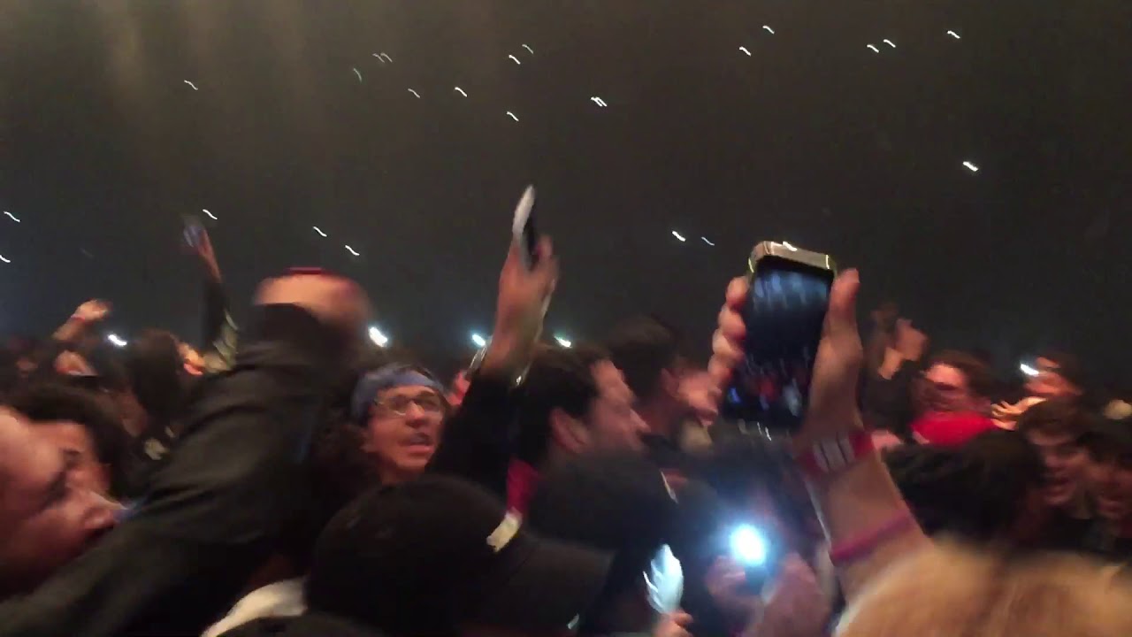 Kanye West - Saint Pablo Tour - Father Stretch My Hands pt II - The Forum - 11/2/16 - LIVE HD