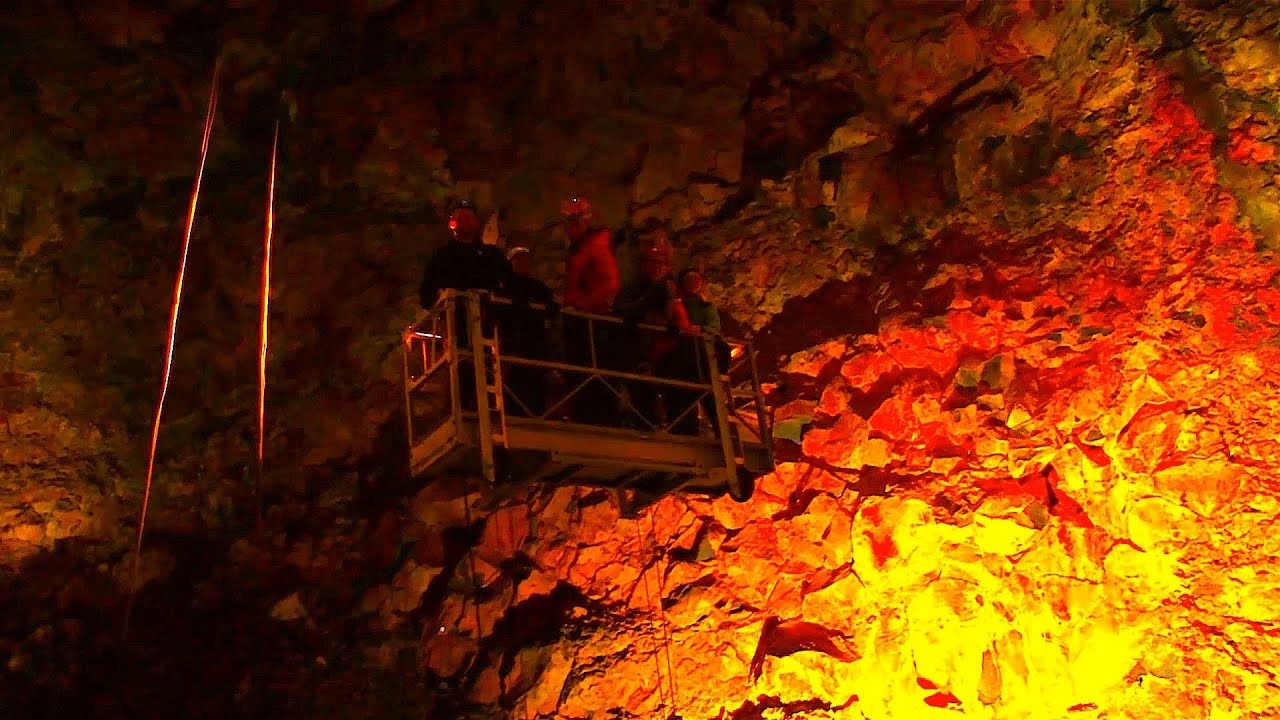 Explore The INSIDE of a Volcano