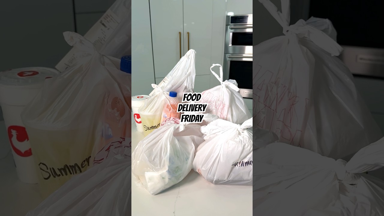 It&rsquo;s time for another Food Delivery Friday! Which plate would you choose?