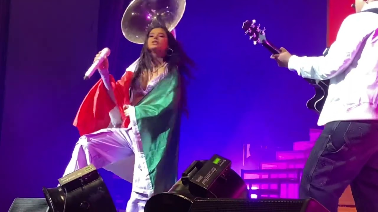 Becky G performs with my Mexico Flag