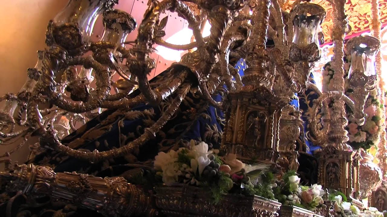 Entrada de vIrgen de las Angustias de los gitanos 2016