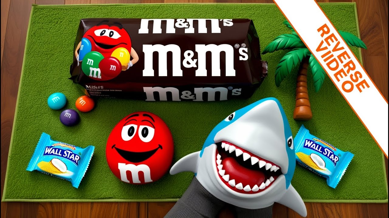 Shark in action! 🦈 Opening M&M's and coconut candies - ASMR unboxing!