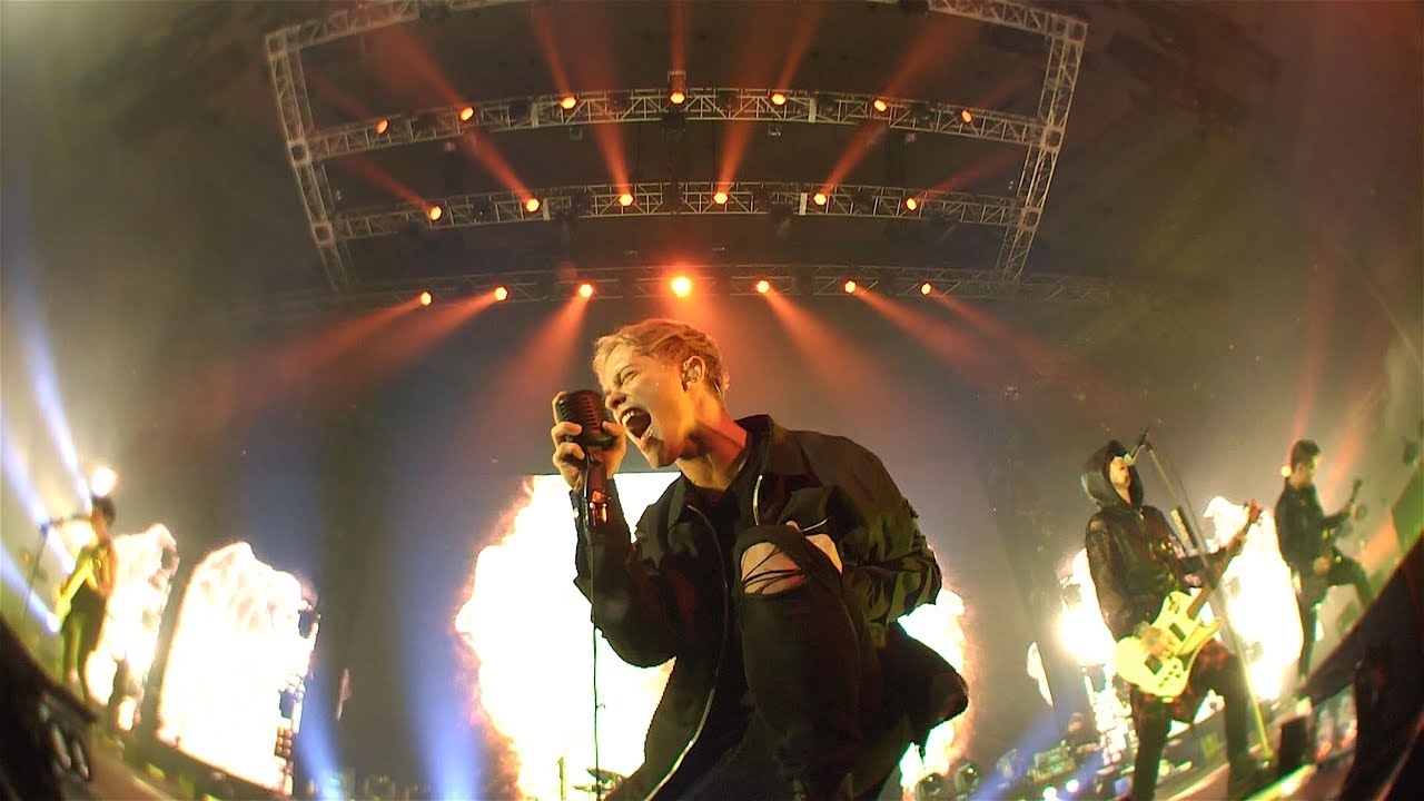 coldrain - FEED THE FIRE　LIVE AT BUDOKAN