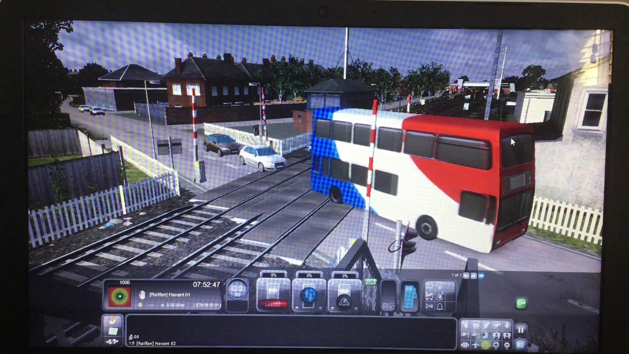 (TS) Trains at Havant Level Crossing