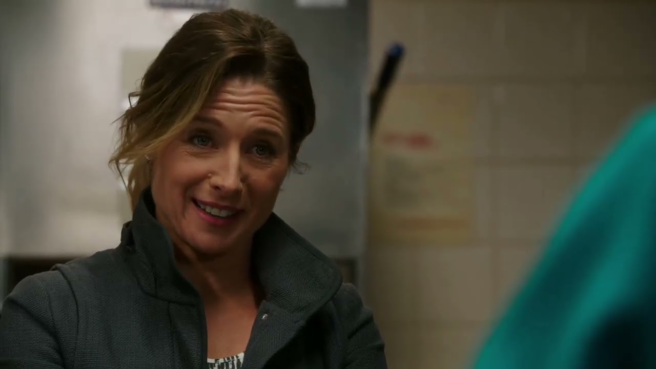 Wentworth S3ep8 Bridget reveals she has feelings for Franky