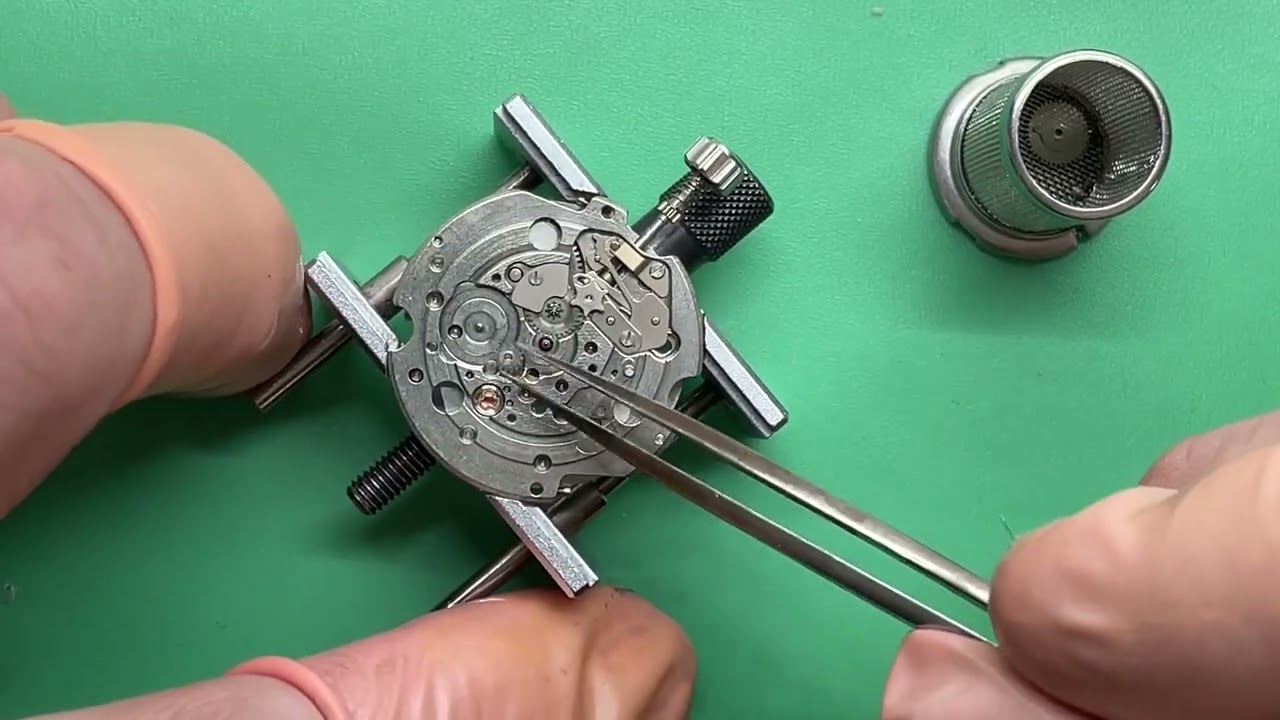 For CJ: Seiko 6217-7000 World Time CCA no-serial caseback restoration, January 10, 2024
