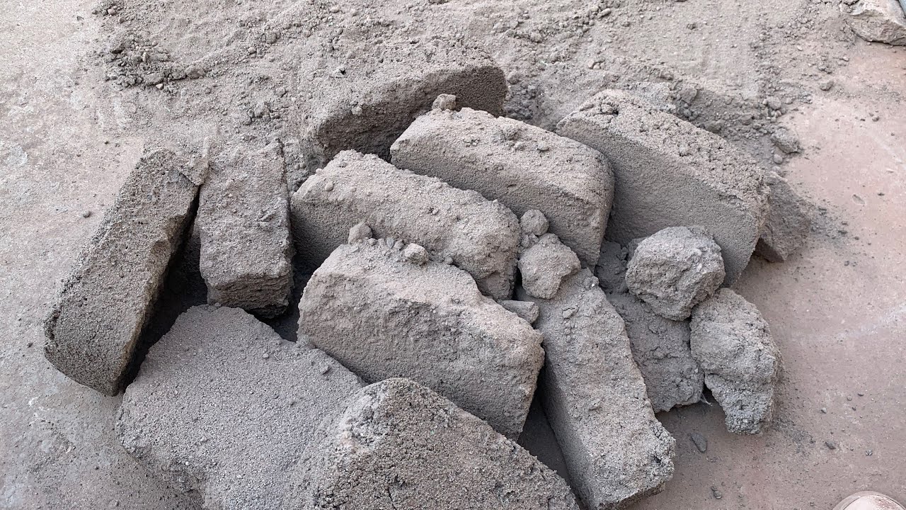 Pure sand dry floor crumbling asmr
