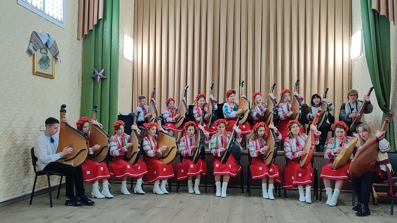 Ансамбль бандуристів "Мальви "сл.Т.Шевченка"Єсть на світі доля"