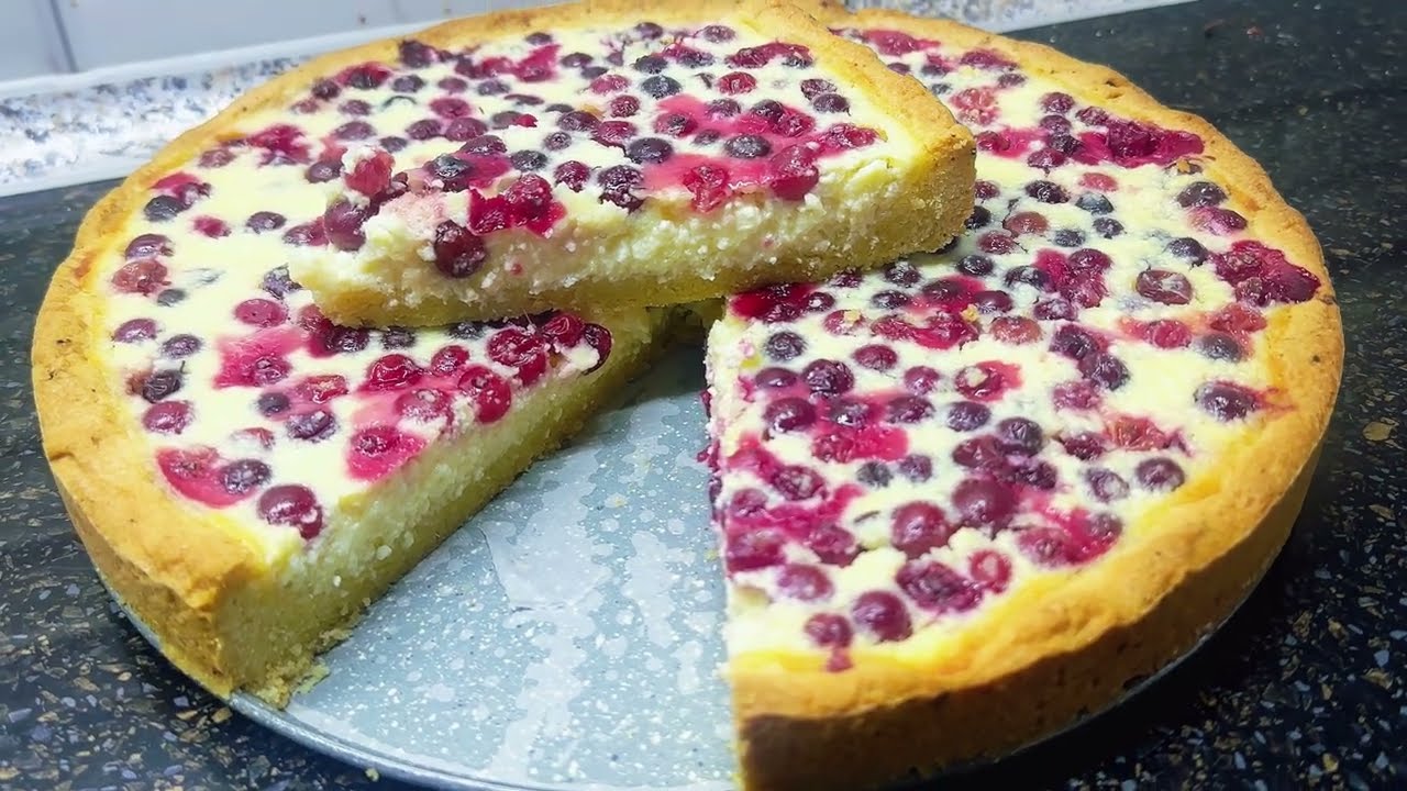 🍓🧀 ПИРІГ з ЯГОДАМИ та ТВОРОГОМ — НІЖНИЙ, СОКОВИТИЙ і ДУЖЕ СМАЧНИЙ 😍