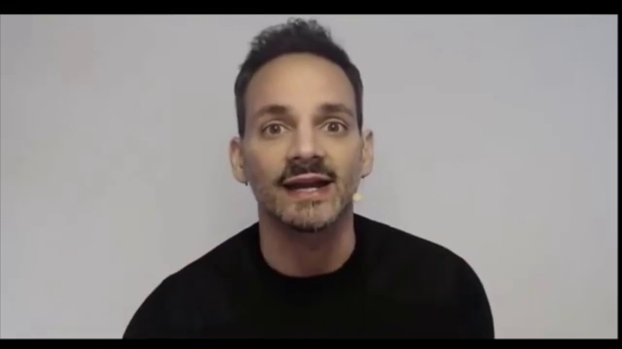 Querer [no siempre] es poder. | Julian Gonzalez | TEDxCascoViejo