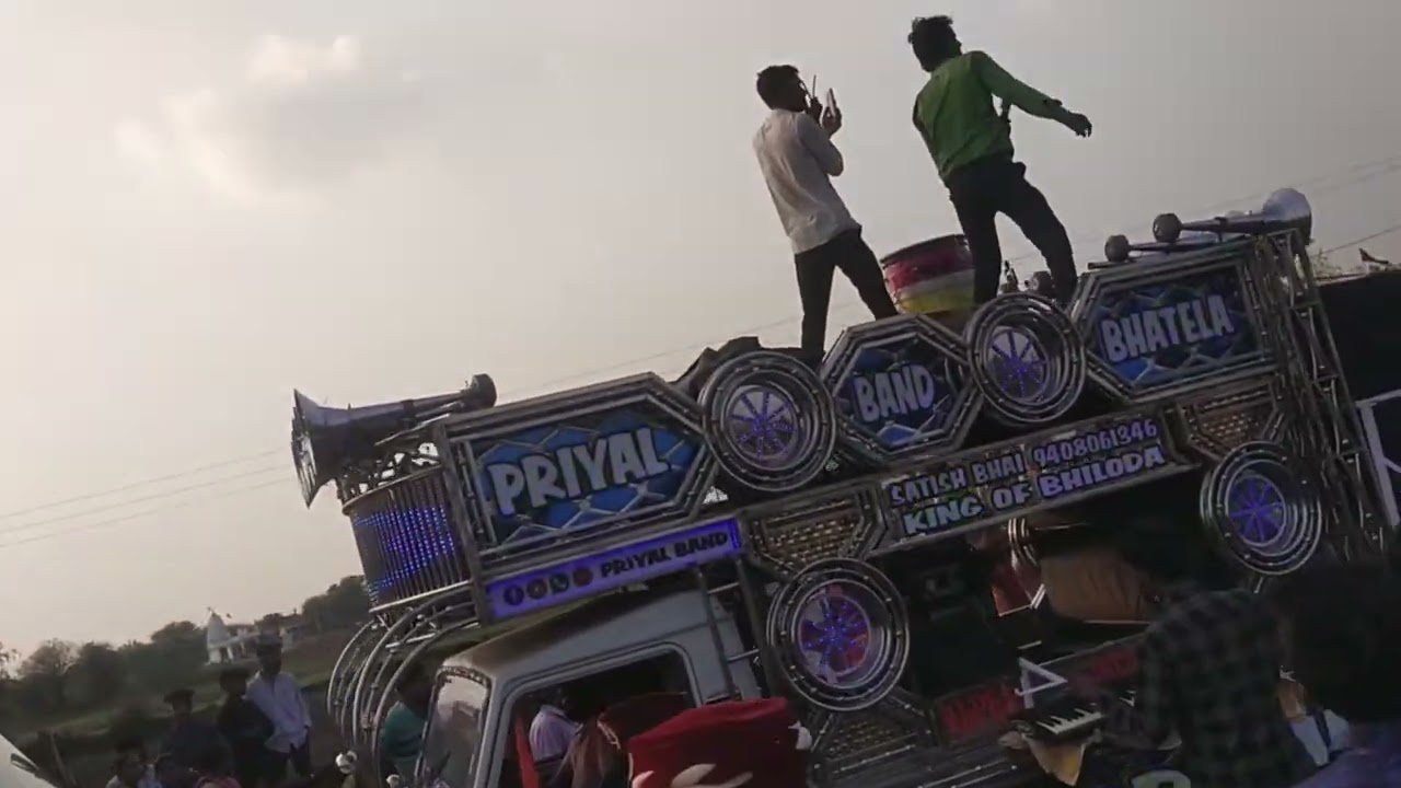 ખારી ગામના બે વરઘોડા ની ખતરનાક ટસન 💯💥🕺🕺🕺