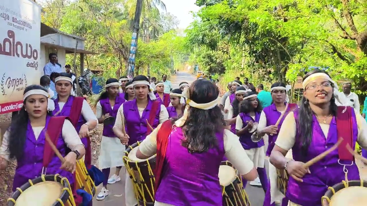 ആരവം കണ്ണൂര് ആദൂർ പൊളിച്ചടക്കി #dance#appzz#dancesong❤️❤️   