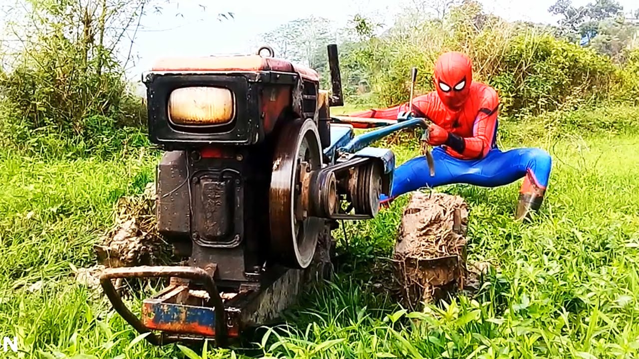 Spider Man | Một Ngày Làm Việc Bình Thường Của Người Nhện | Máy Cày Chiến Ruộng Bùn