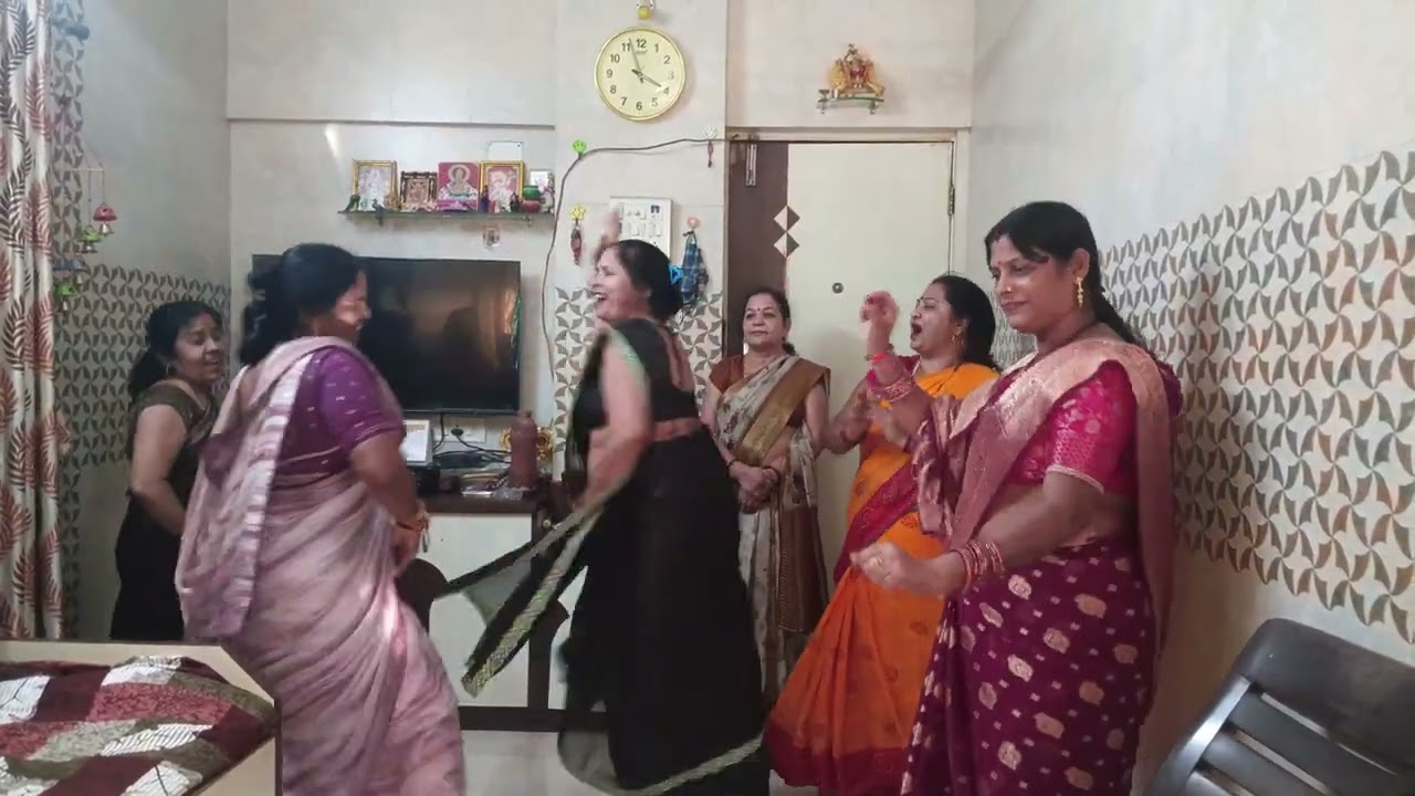 गजब का गाना गजब का मधुबन में राजा खेलेंगे 👌👌😄😀