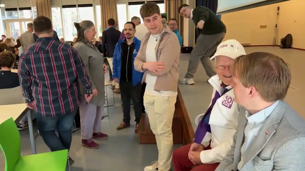 Esdal College aan de Boermarkeweg hield vandaag scholierenverkiezingen | Emmen Actueel