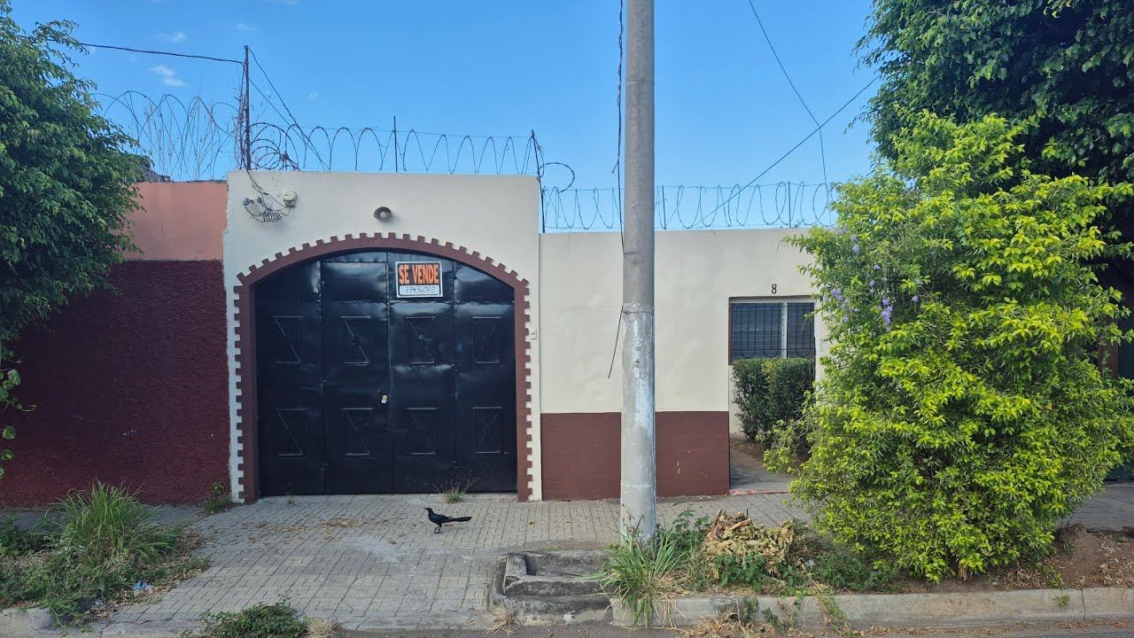 Se Vende Bonita Casa En Santa Ana Zona de Alta Plusvalia 🏠🏠🏘Llamar al numero 7743-6088