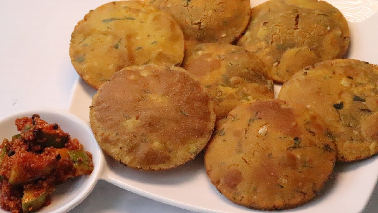 ज्वारी की मसाला पूरी घर की सामग्री से | Jwari masala puri | Geeta Cooking World