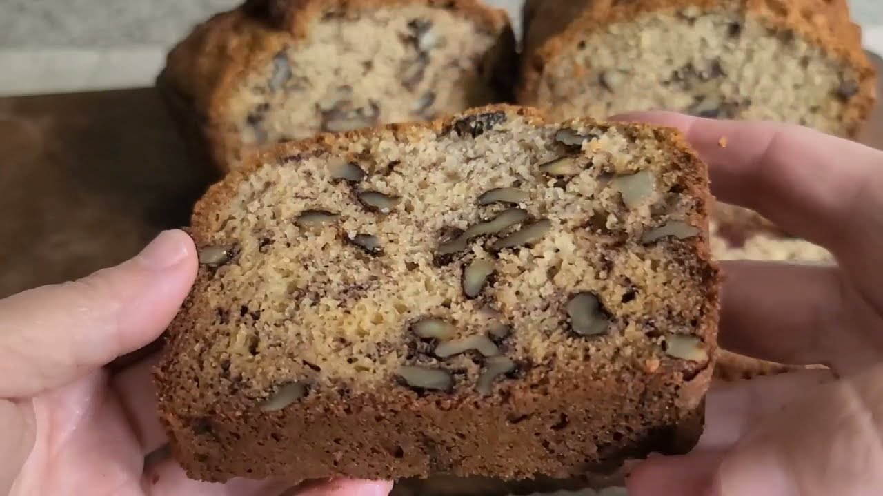 کیک موز و گردو بینهایت خوشمزه، آسون و بی دردسر -easy, no fuss and delicious Banana walnut bread