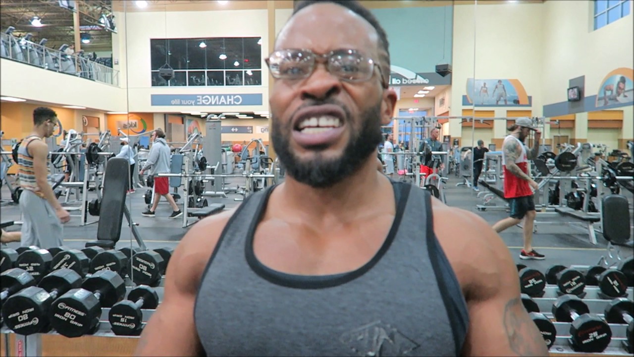 How to Get HORSESHOE Triceps!!!  Guaranteed GROWTH!!