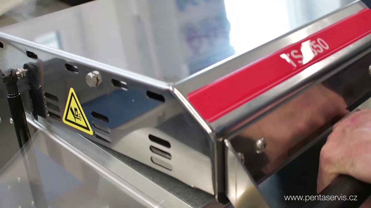 Balení jídla do misek se strojem TS 350