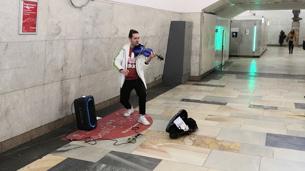 Music in the Moscow metro, Shape of You - Ed Sheeran