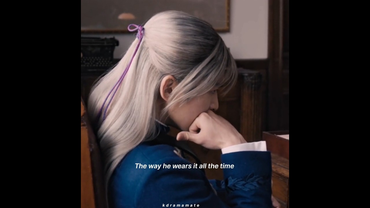 The way he wears her hair tie all the time 🧡#jmovie #myhappymarriage