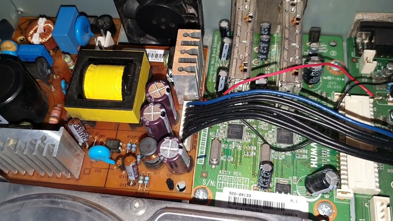This Humax is ROASTING its Capacitors! (PVR-9300T)