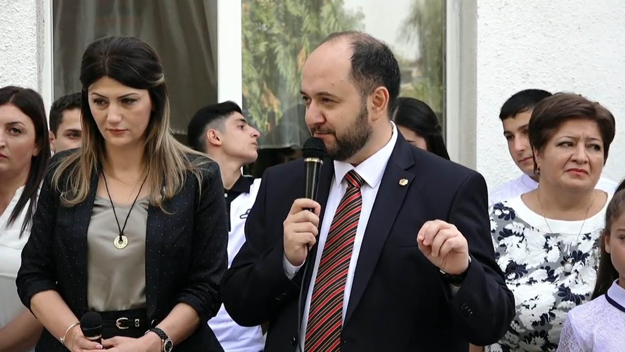 Սարդարապատի դպրոցում դասարանները բաշխվեցին վիճակահանությամբ