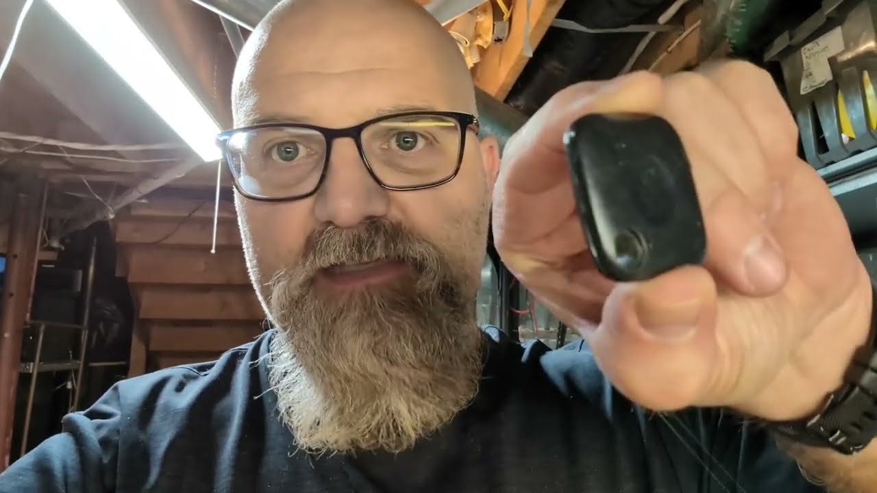 Tile Mate 2022 Battery Replacement.