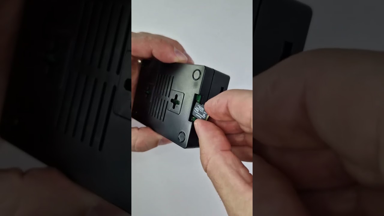 Build a Portable Kali Linux Box 🥷   Raspberry Pi + Touchscreen Hack Rig!