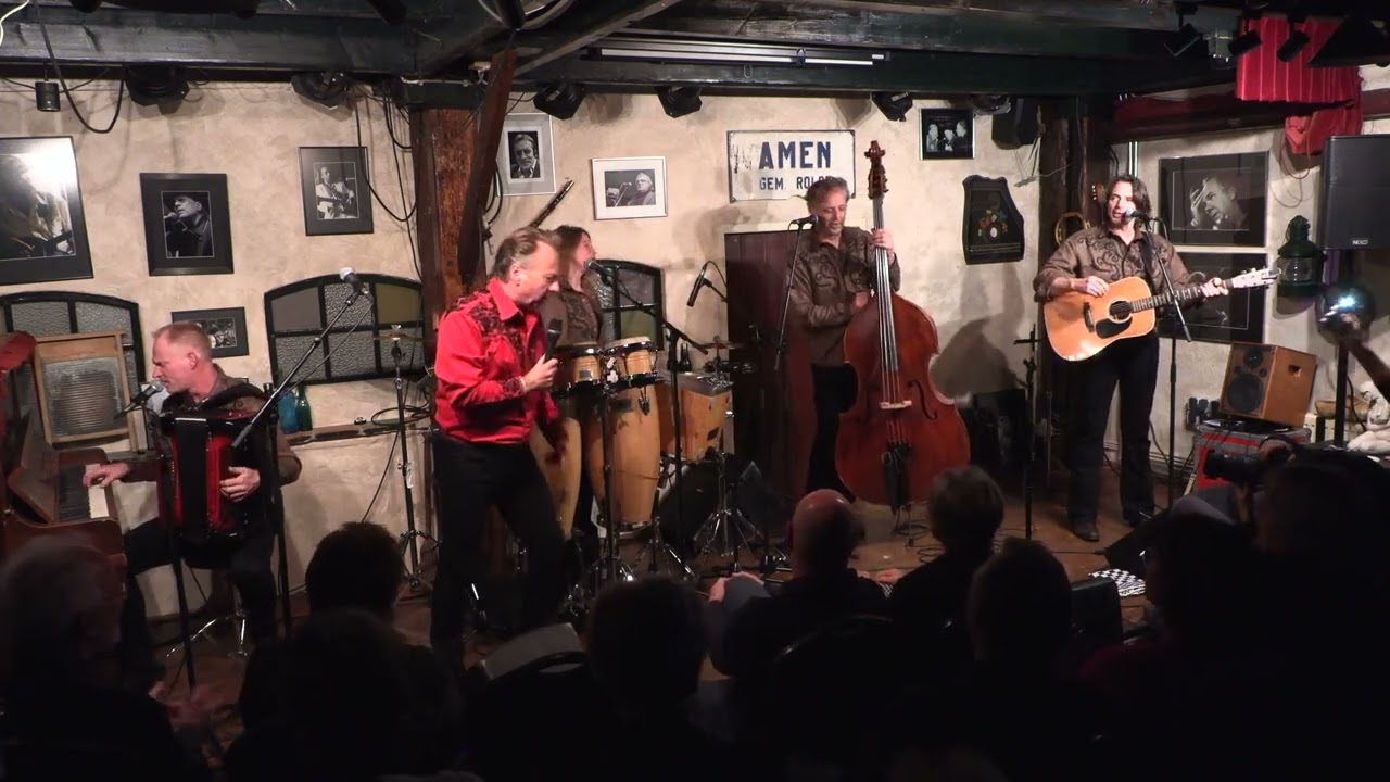 Joris Linssen & Caramba, Het Is Nog Nooit Zo Donker Geweest