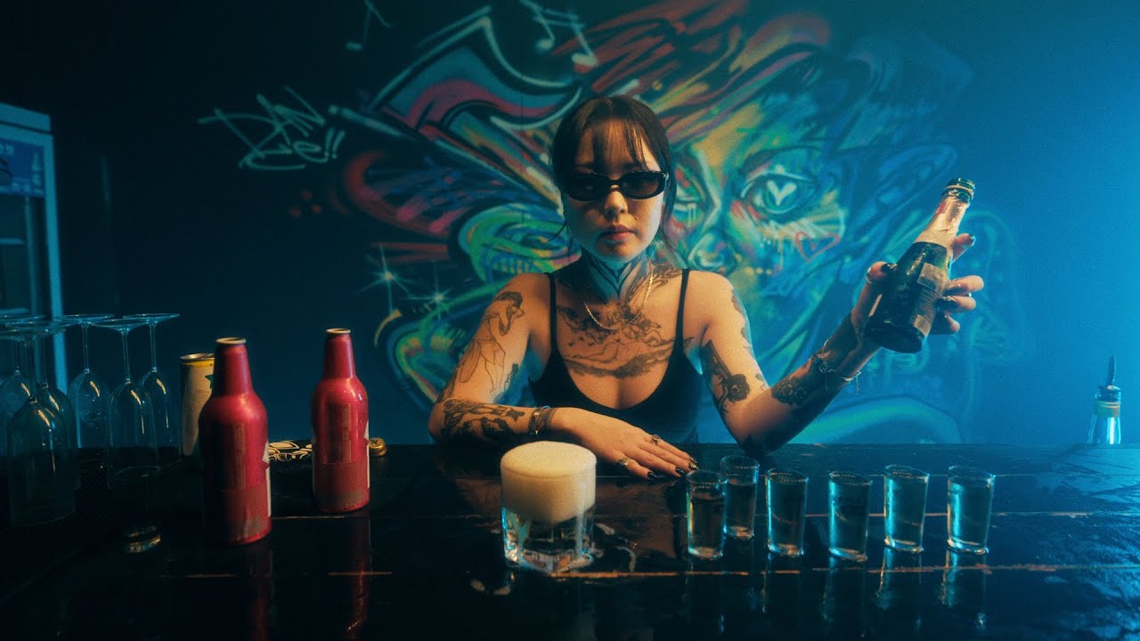 Space Motion & Baris Bayrak - Bonita (Official Music Video)