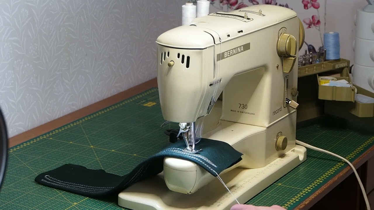 Bernina Record 730 ompelukone tuplaneulalla