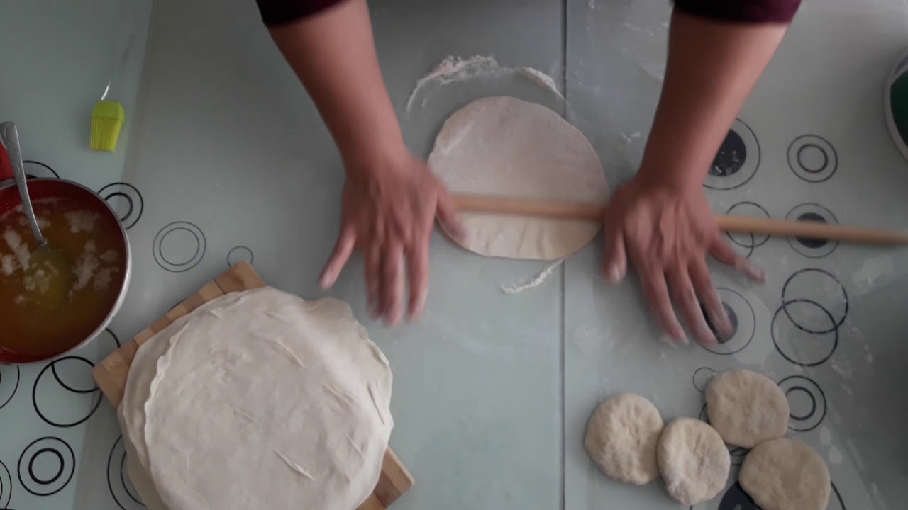 Domatesli Börek Yapımı