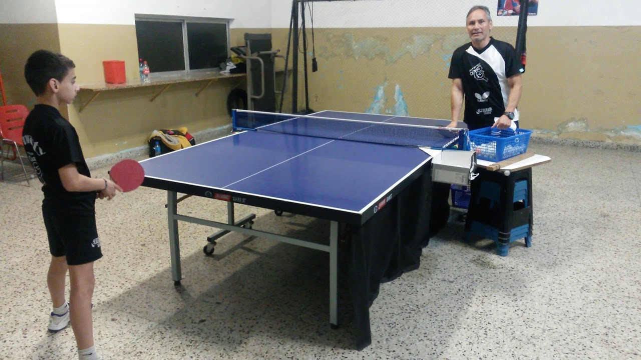 Movimiento piernas en tenis de mesa