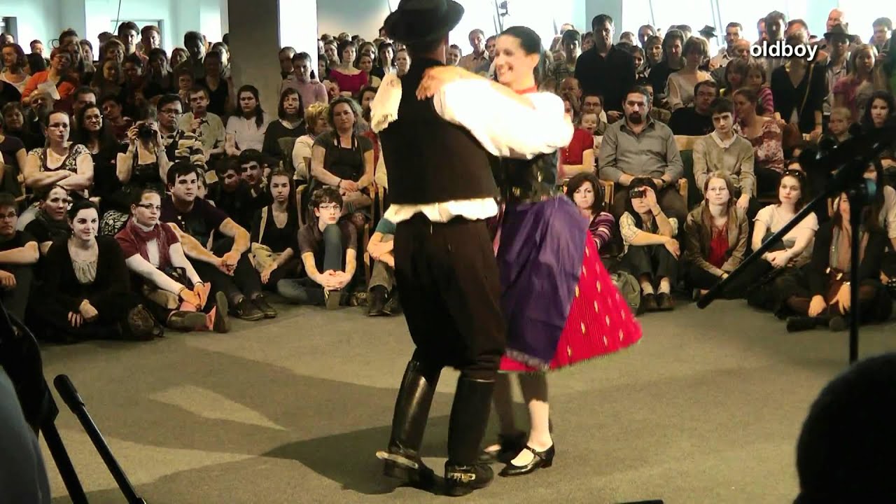 Hungarian Folk Dancer Families (8)