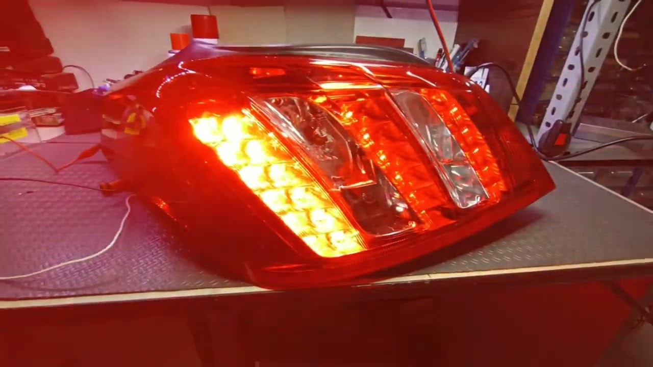 Peugeot 508 arka stop LED onarımı