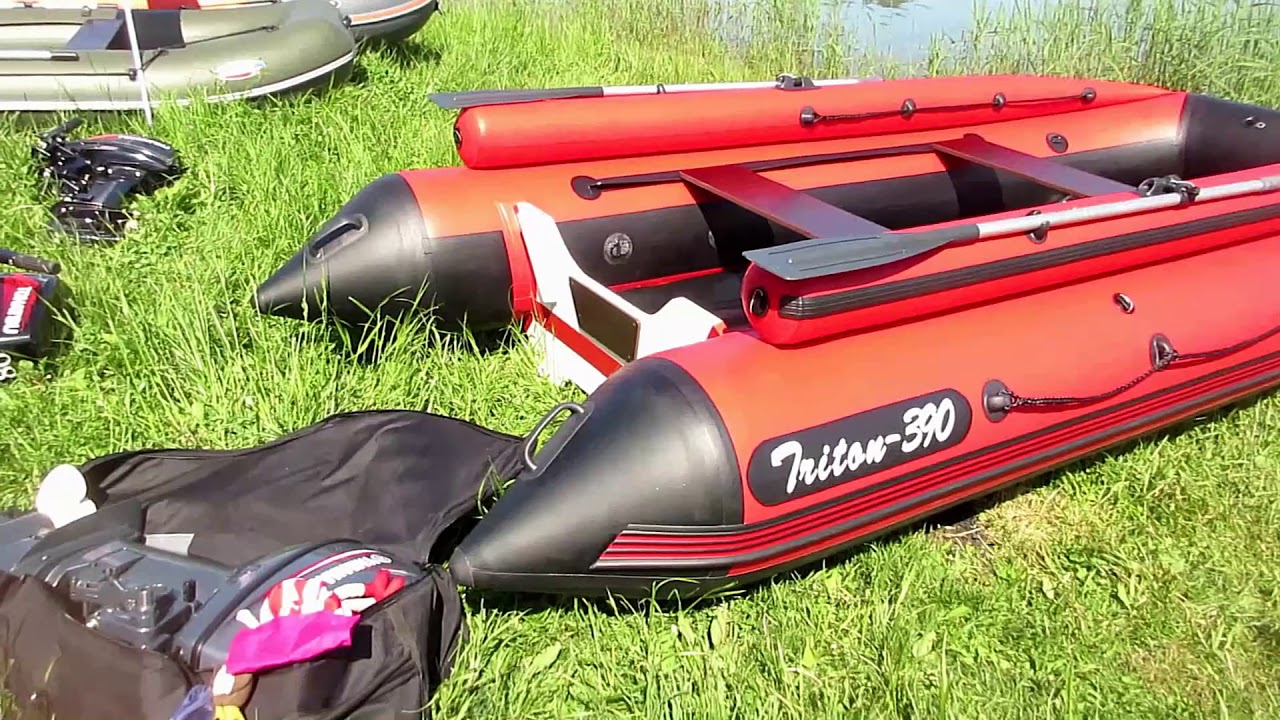 Лодка  REEF Тритон -390F