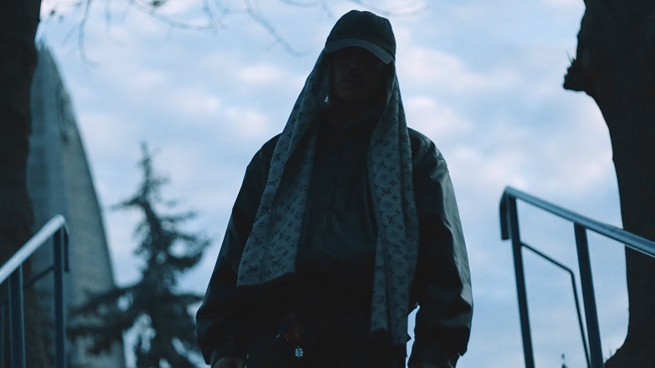 yelly - DAJ MI POWÓD (🎥: novs)