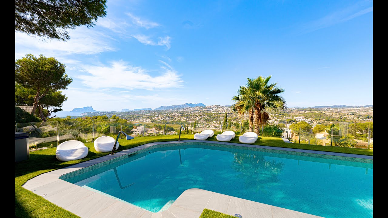 Exclusive luxury sea views villa for sale in Moraira, Costa Blanca.