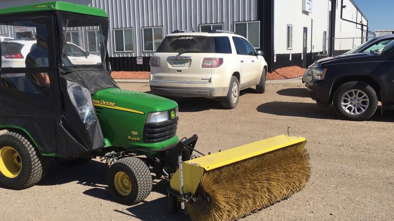 2004 John Deere 465 tractor