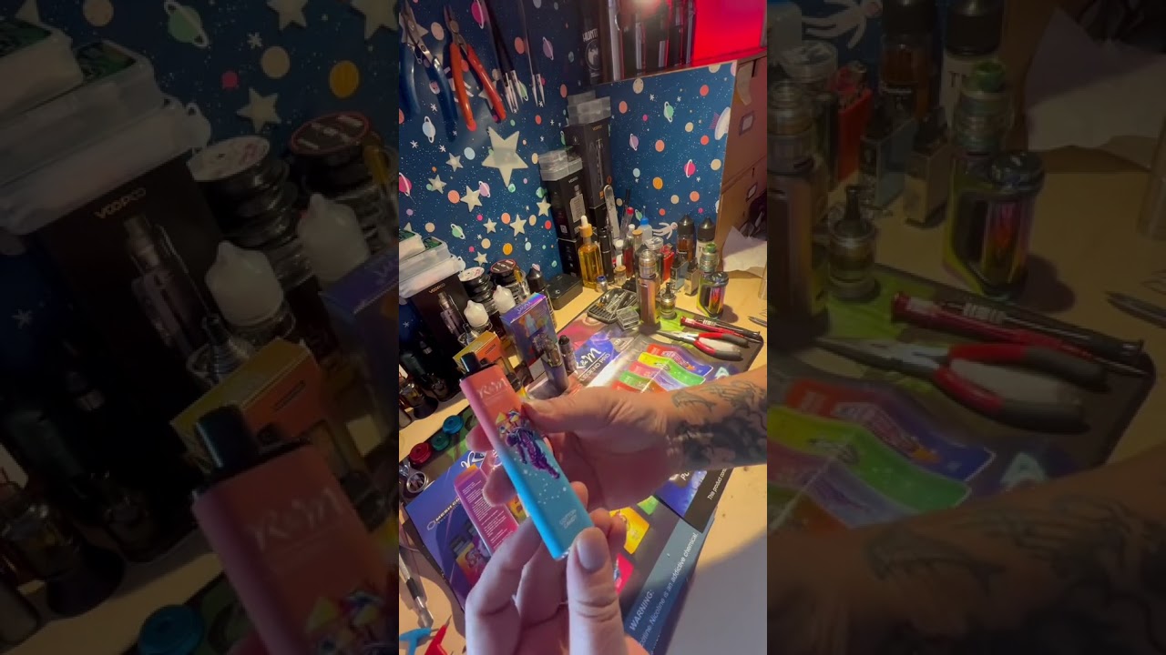 2021 best-selling disposable vape💨🔥R&M Box Pro-R&M Box-R&M LEGEND