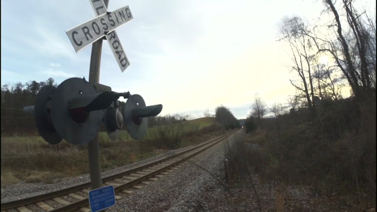 Federal railroad inspectors find more than 700 CSX defects locally
