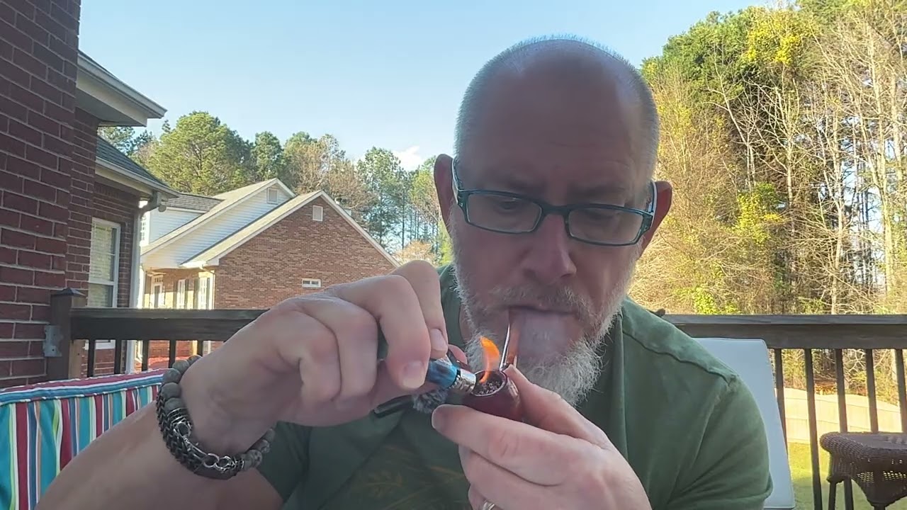 Savinelli Red Unboxing and Smoke