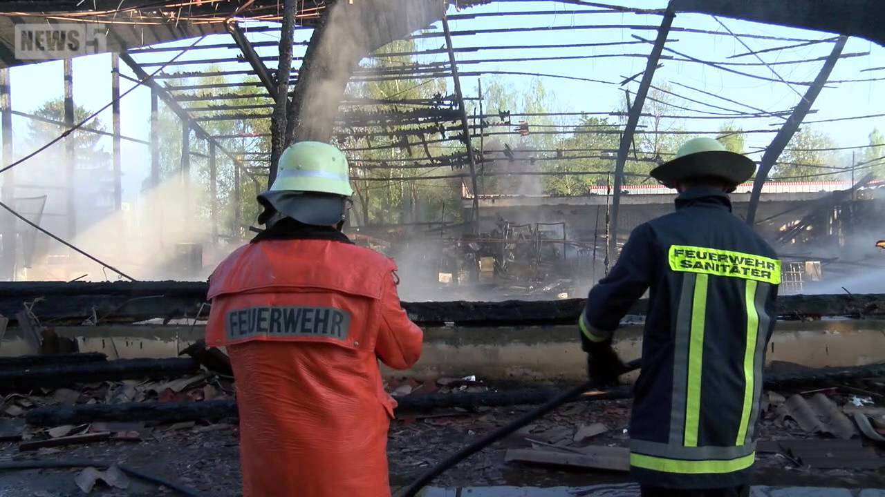 16.04.2014 (HAS) Bowlingcenter brennt bis auf die Grundmauern nieder