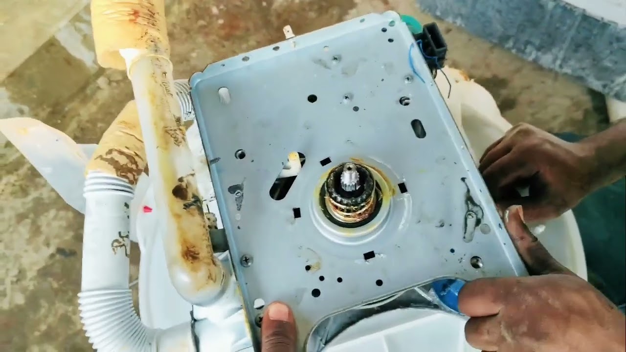 Whirlpool automatic top loading gearbox Kaise kholen #electronic #ytshorts #viral #washingmachine 