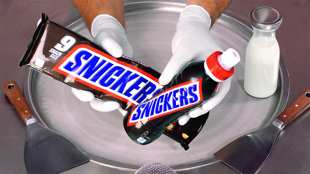 Oddly Satisfying ASMR: Snickers Ice Cream Rolls | Melt, Crunch and Roll