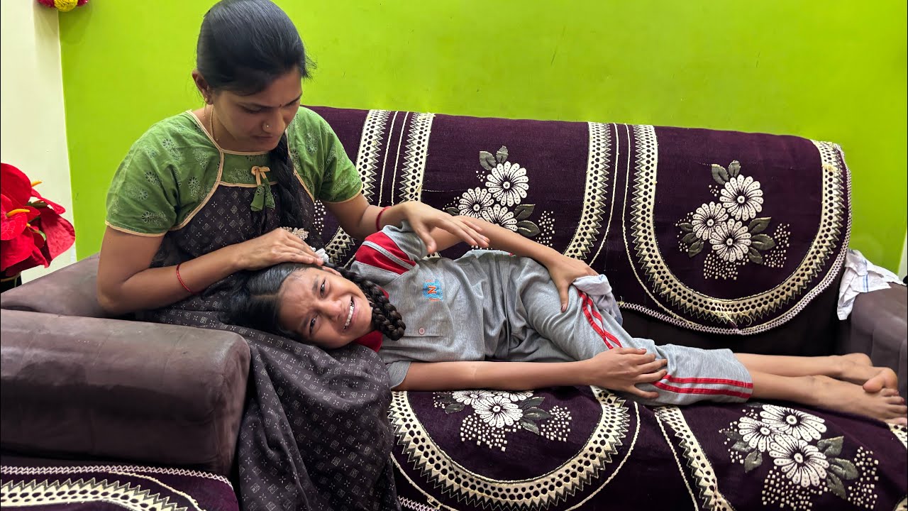 మా honey కి fever వచ్చింది friends || school నుండి half day నే వచ్చారు || ammulu halfday డుమ్మా